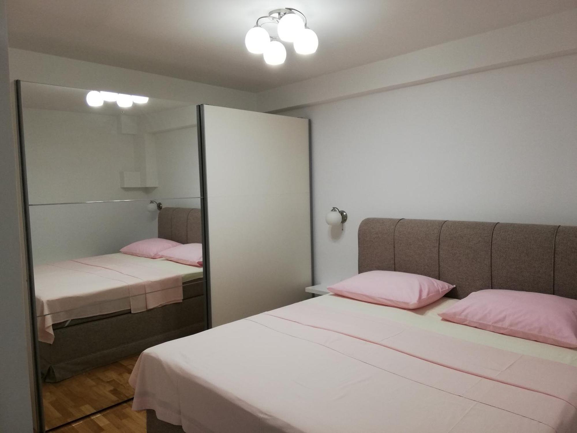 Guesthouse Vesna セニ エクステリア 写真