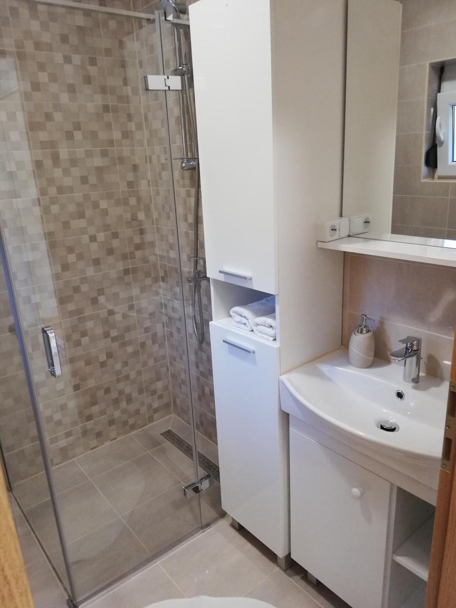 Guesthouse Vesna セニ エクステリア 写真